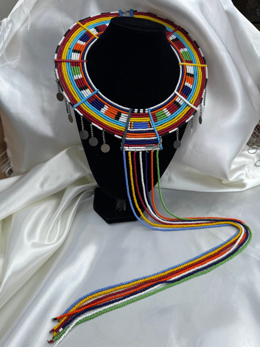 The Meaning of Maasai Colors: Tradition, Identity, and Modern Expression