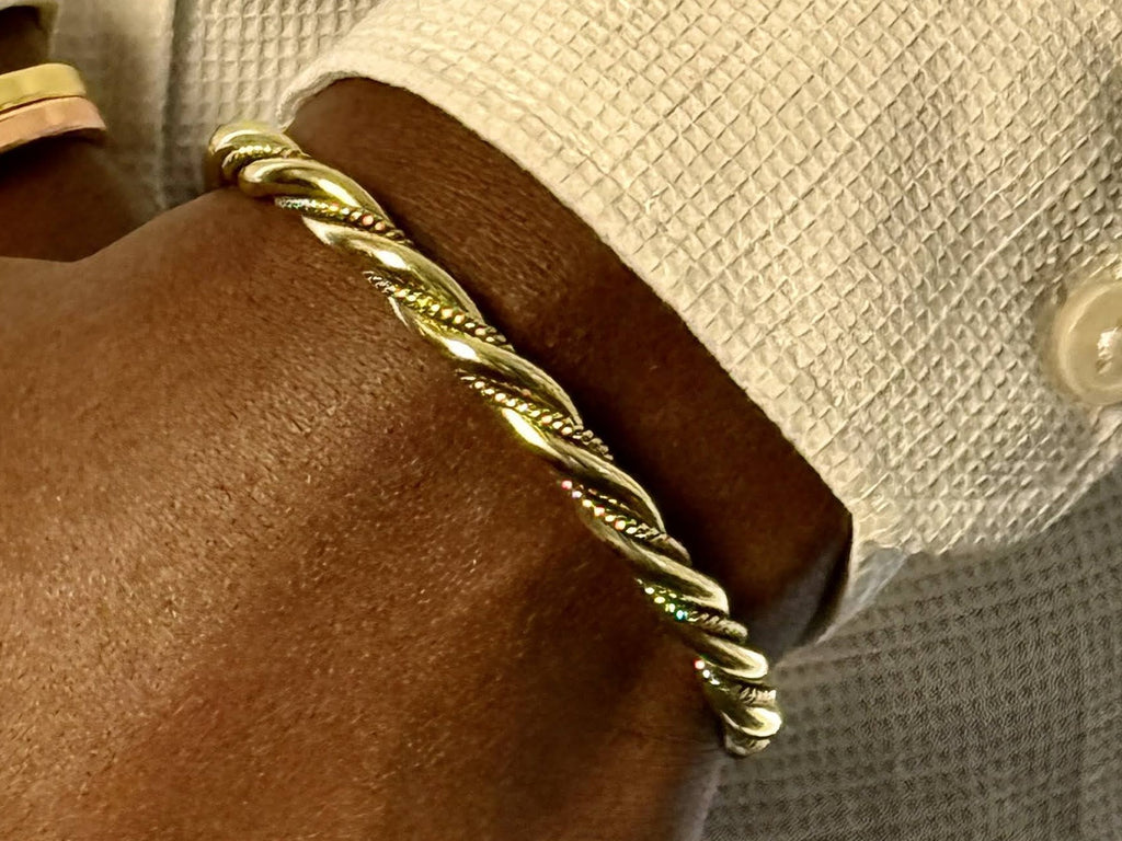 Mfalme Cuff