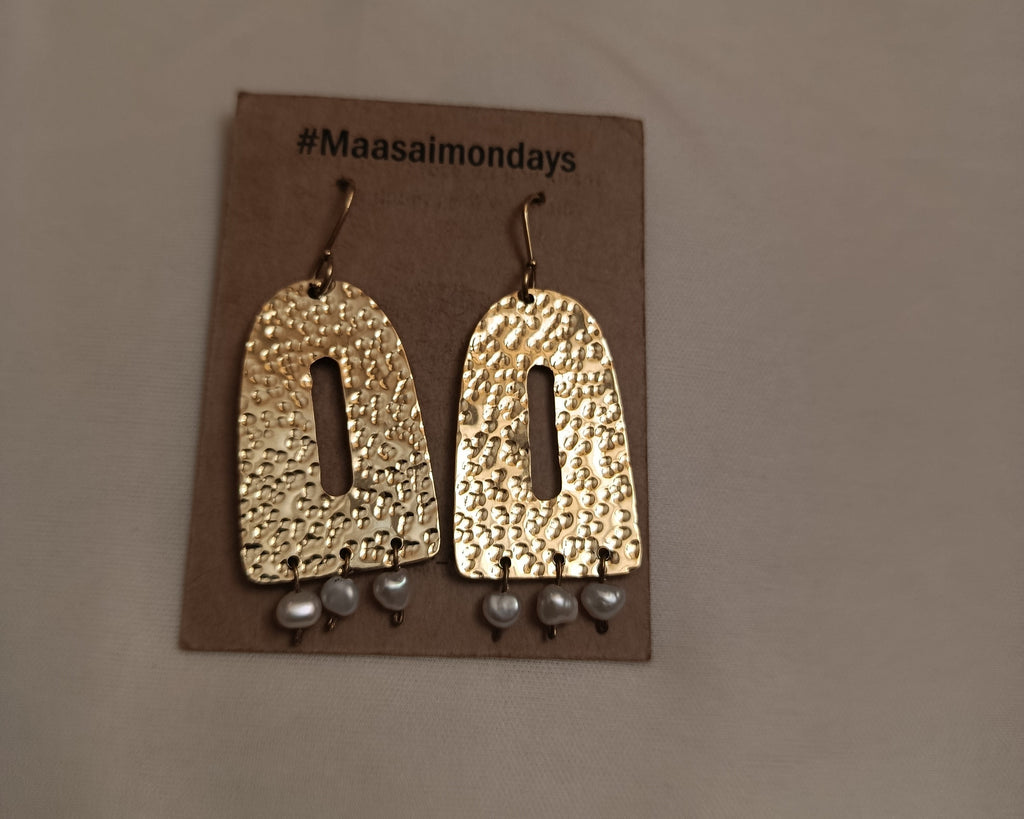 Umande Earrings